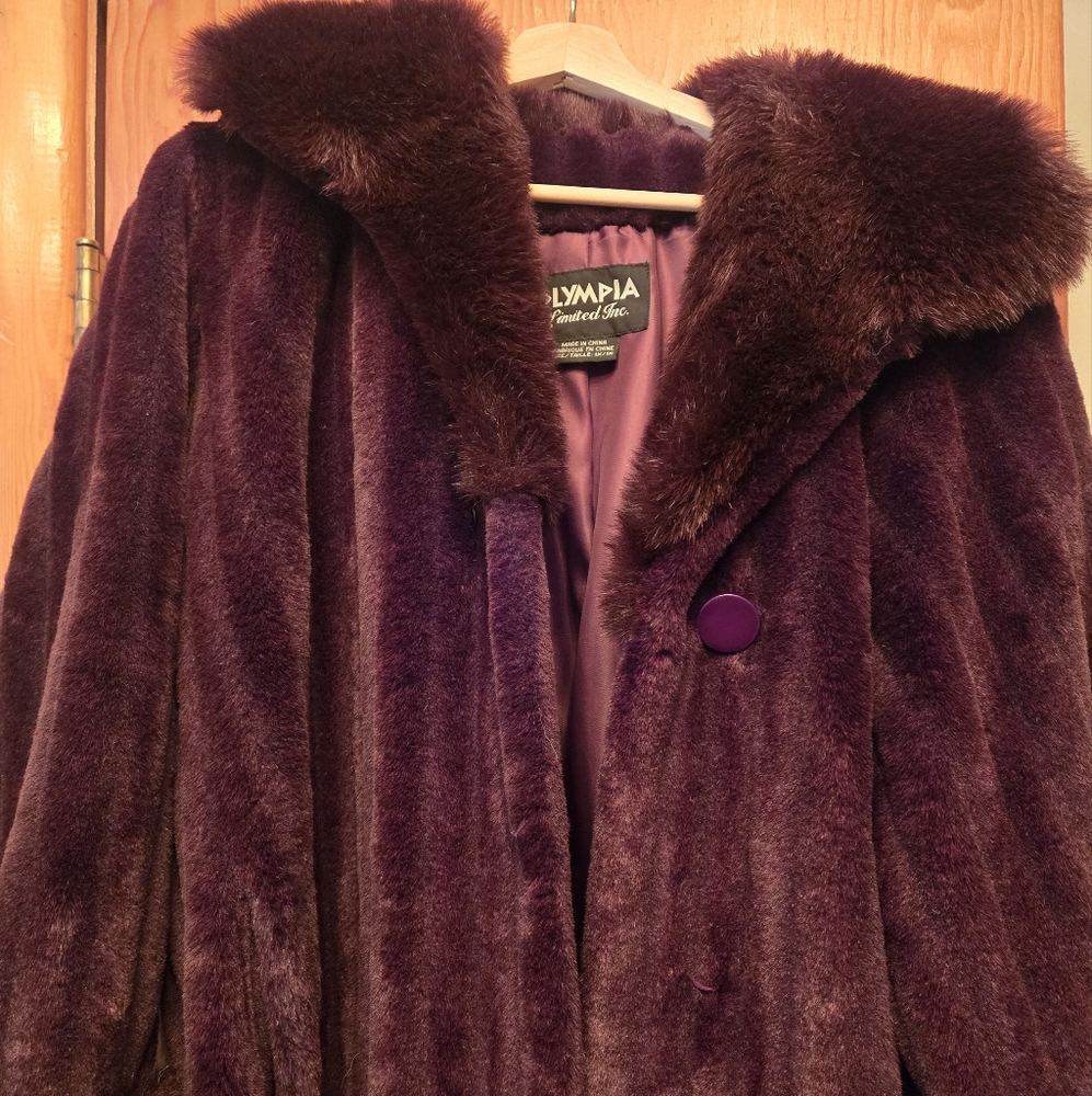 limited OLYMPIA 1X Faux Fur Coat Lined Turned Lapel Pockets In Burgundy.